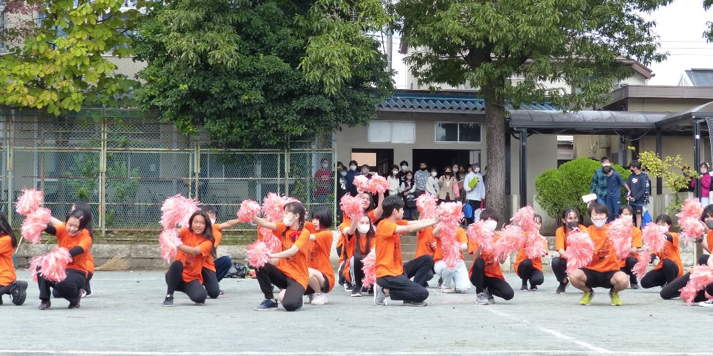 ９年生創作ダンス発表会 トピックス 中学校 明星学園 中学校 明星学園